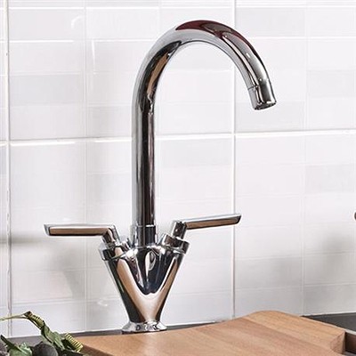 Example image of Tre Mercati Kitchen Relay Kitchen Tap (Chrome).